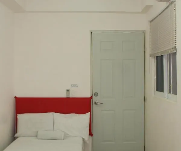 Xell Suites & Hotel