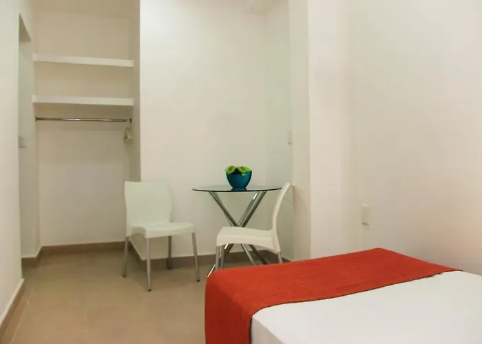 Xell Suites & Hotel 3*