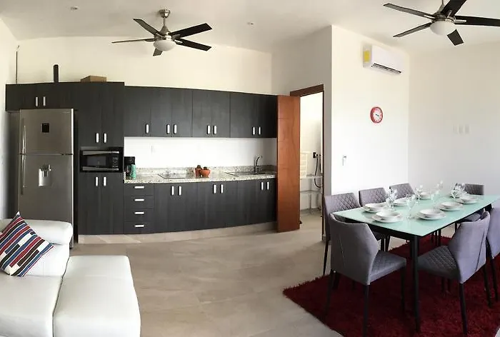 Xell Suites & Hotel
