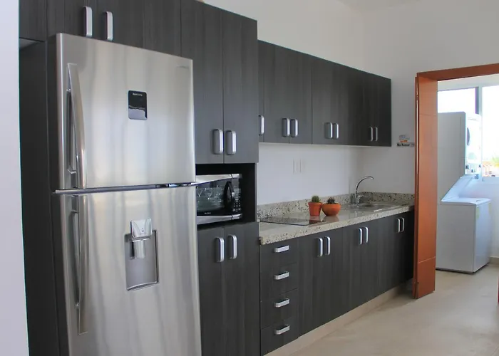 Hotel Xell Suites & 3*
