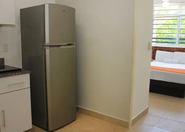 Xell Suites & 3*