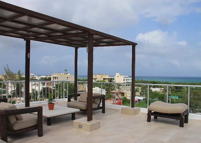 Xell Suites & Playa del Carmen